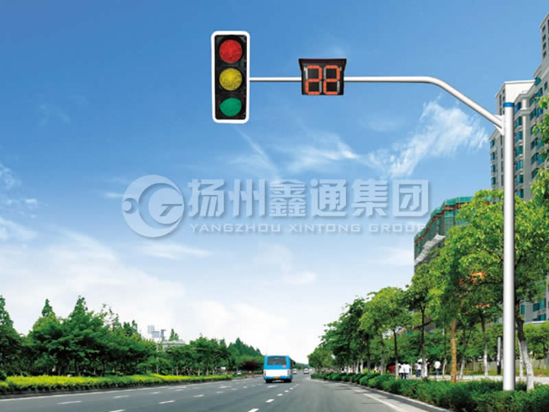 XHDG-010，彎臂信號燈桿，臨沂信號燈桿